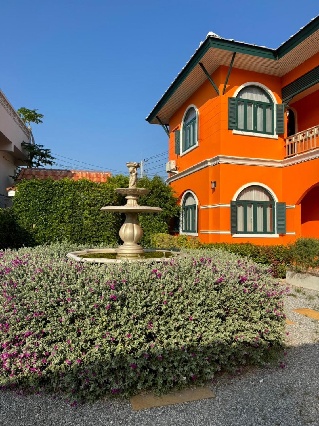 Venice Hotel HHQ Buitenkant foto